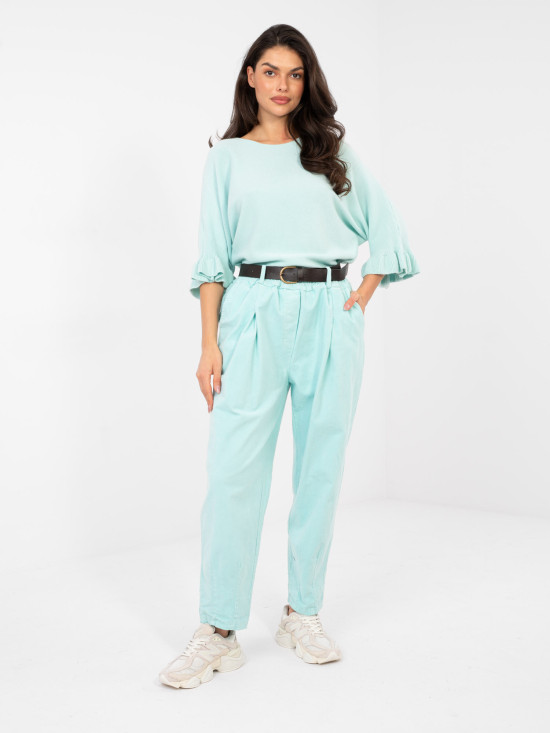 Pulover elegant albastru deschis cu volan și mânecă 3/4