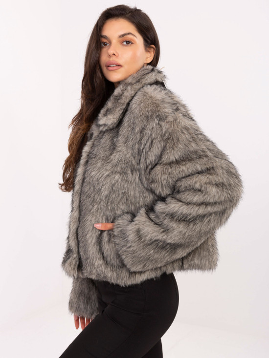 Jachetă elegantă de iarnă cu mâneci lungi