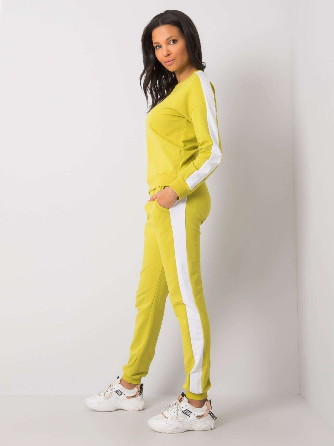Compleu sportiv verde deschis pentru femei RUE PARIS