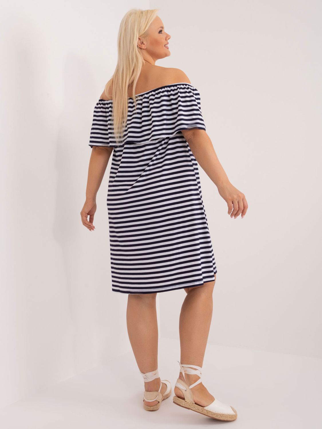 Rochie plus size albă și albastră