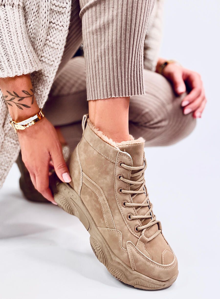 Ghete bej îmblănite pentru iarnă