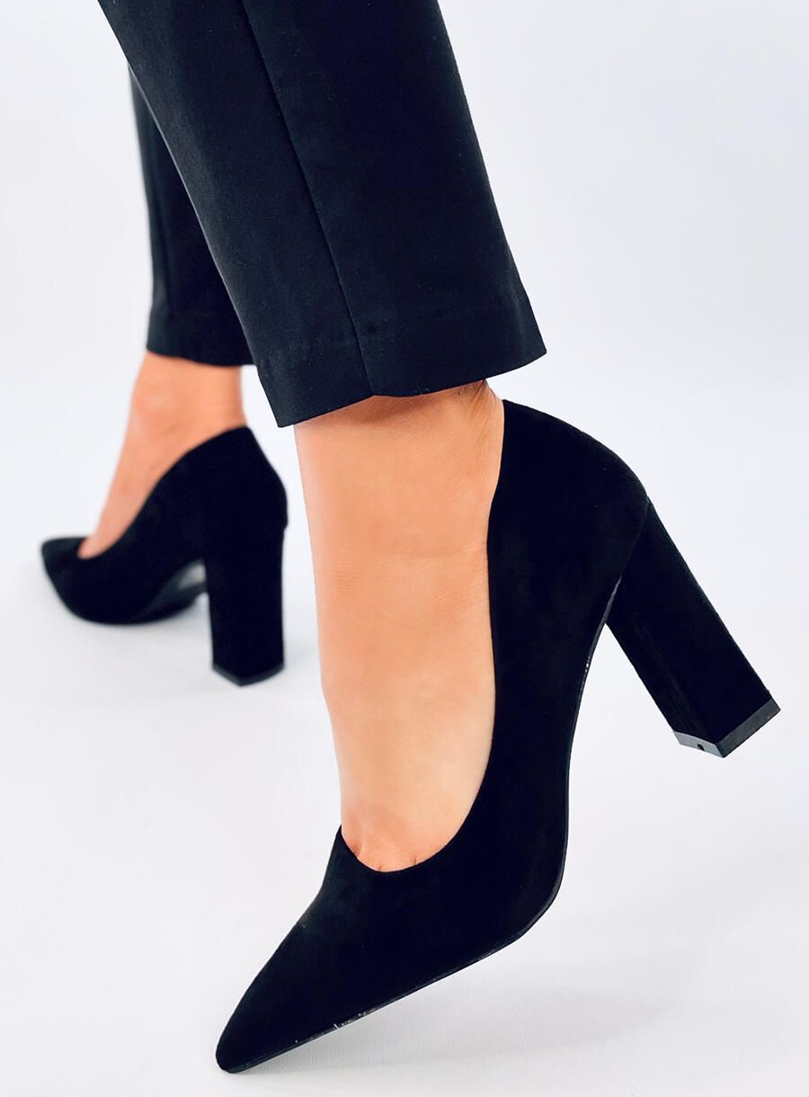 Pantofi stiletto din piele întoarsă negri