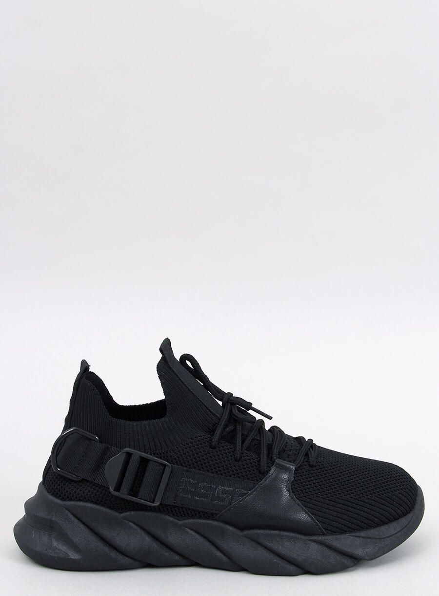 Adidași negri din material textil