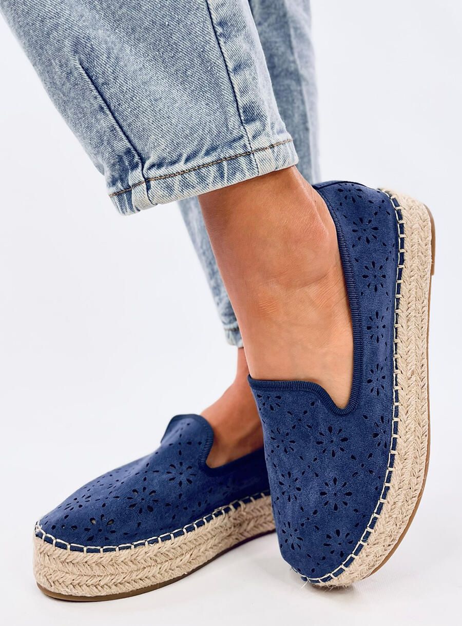 Espadrile albastre din piele întoarsă perforată