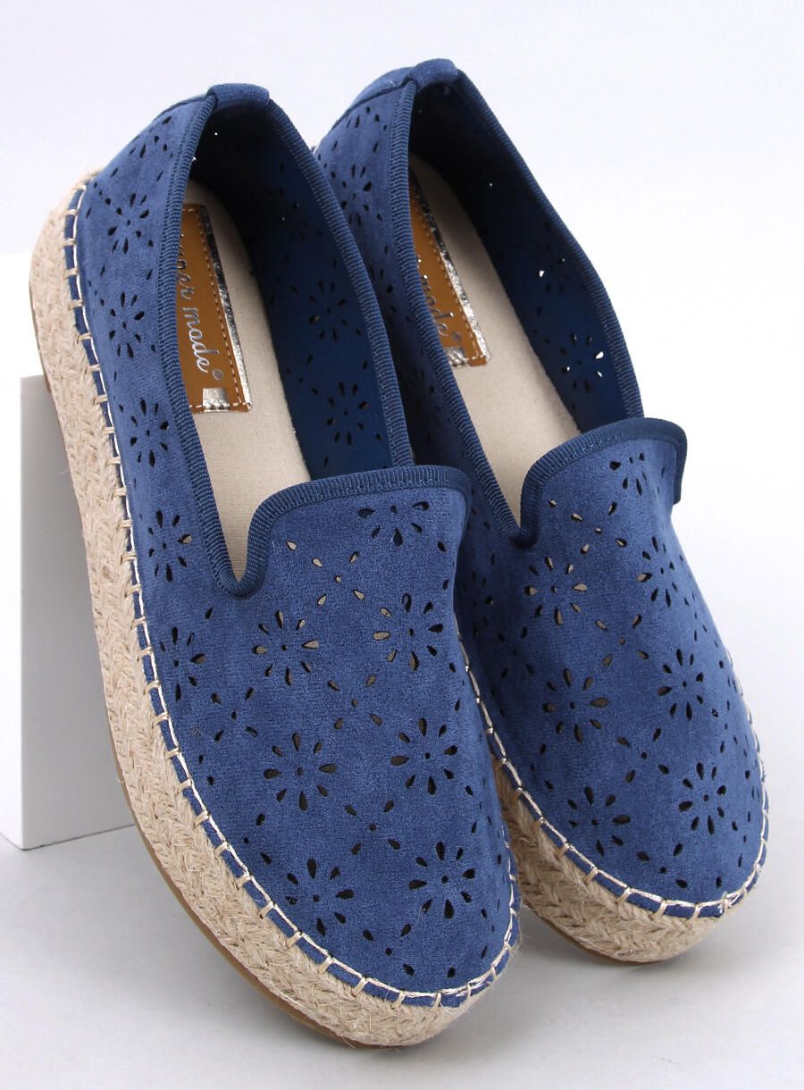 Espadrile albastre din piele întoarsă perforată