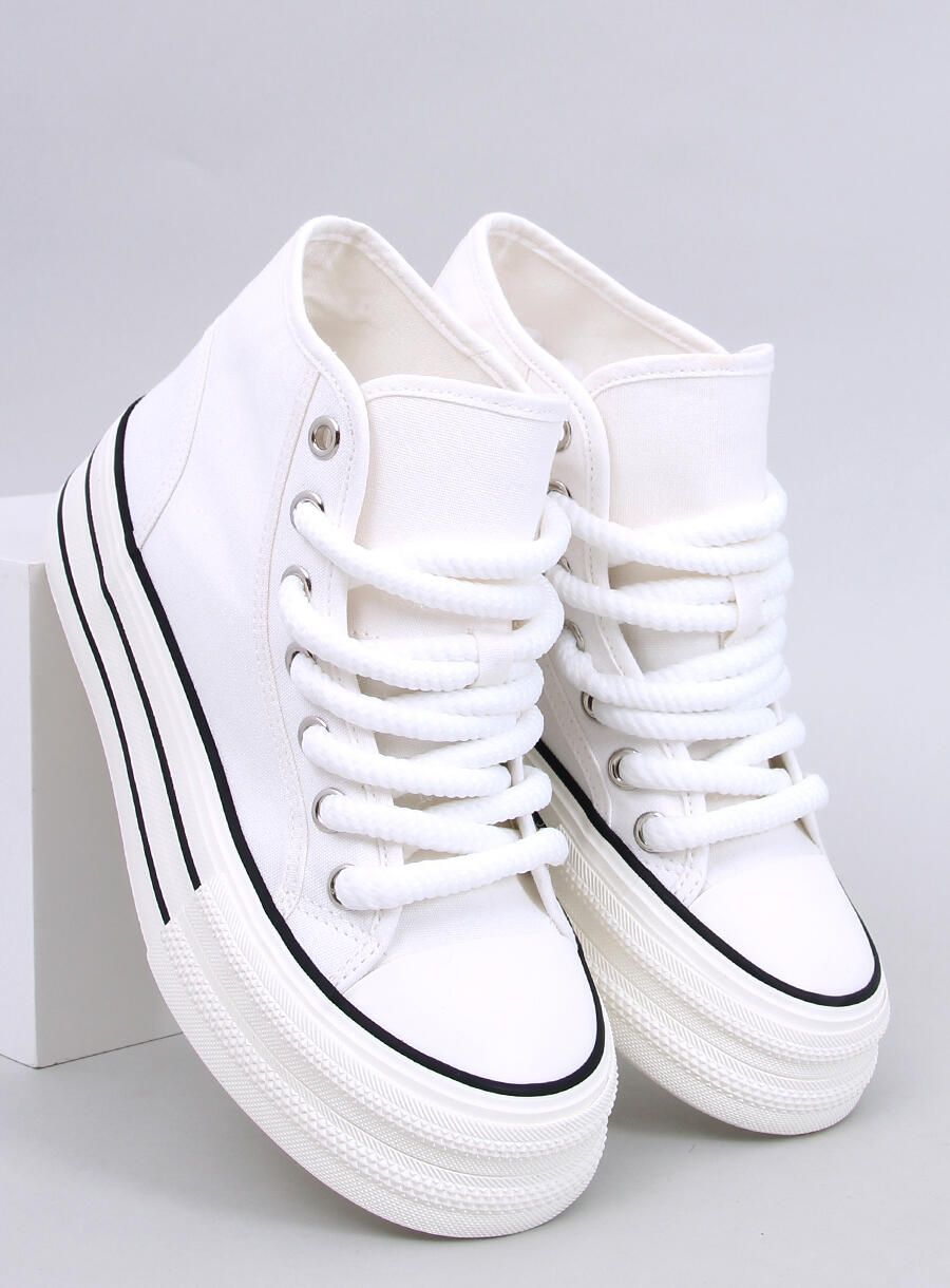 Teniși înalți RIA albi