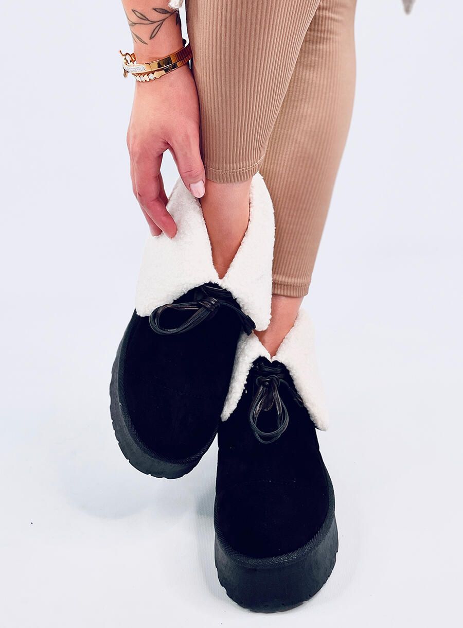 Cizme de zăpadă de culoare neagră cu blană artificială