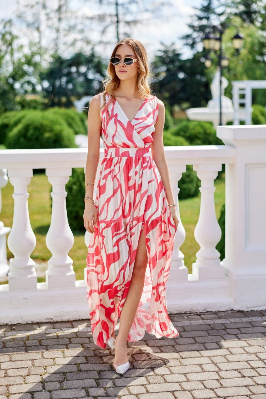 Rochie maxi din șifon cu model și decolteu petrecut Lorena