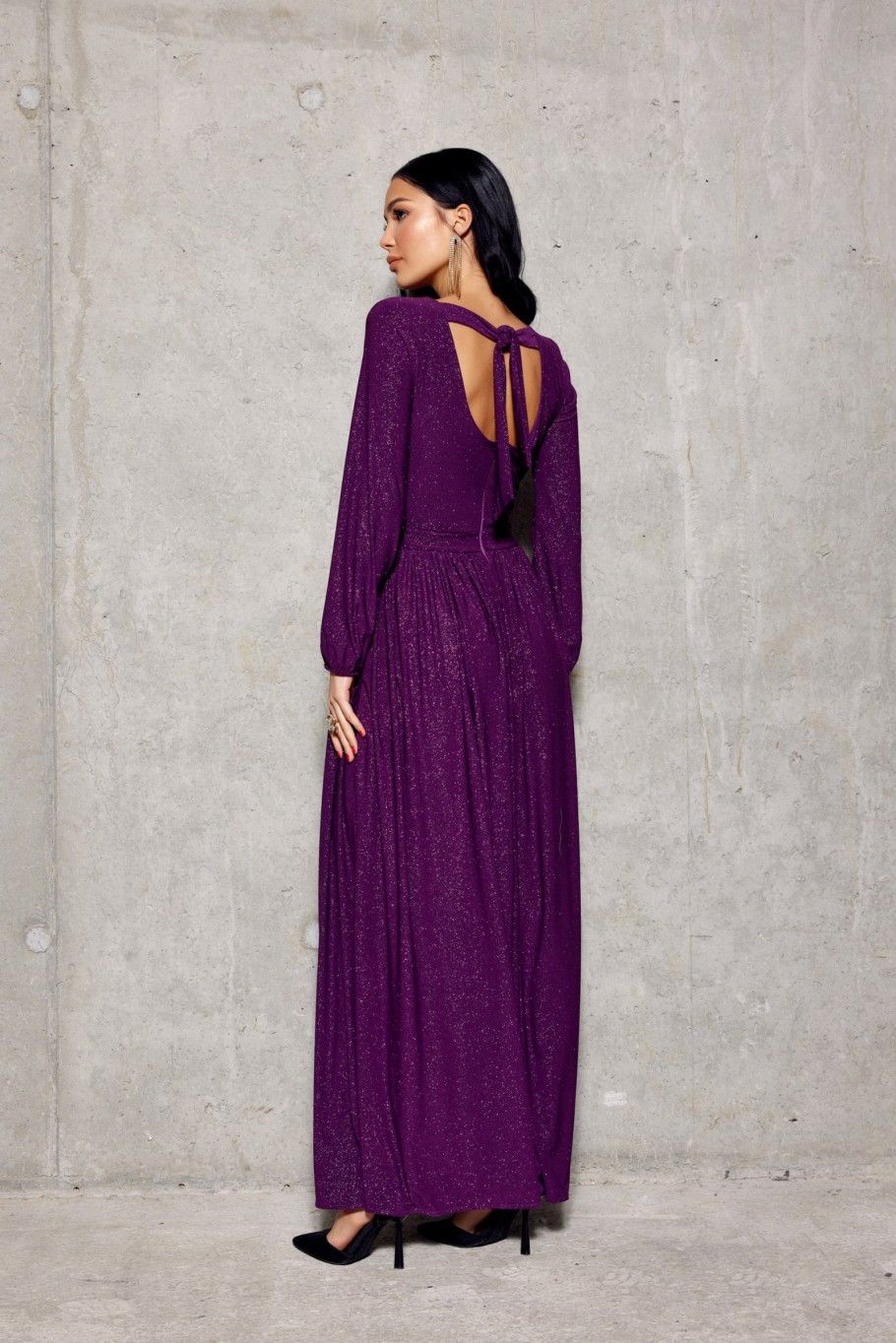Rochie maxi brocart cu mâneci lungi în violet episcopal