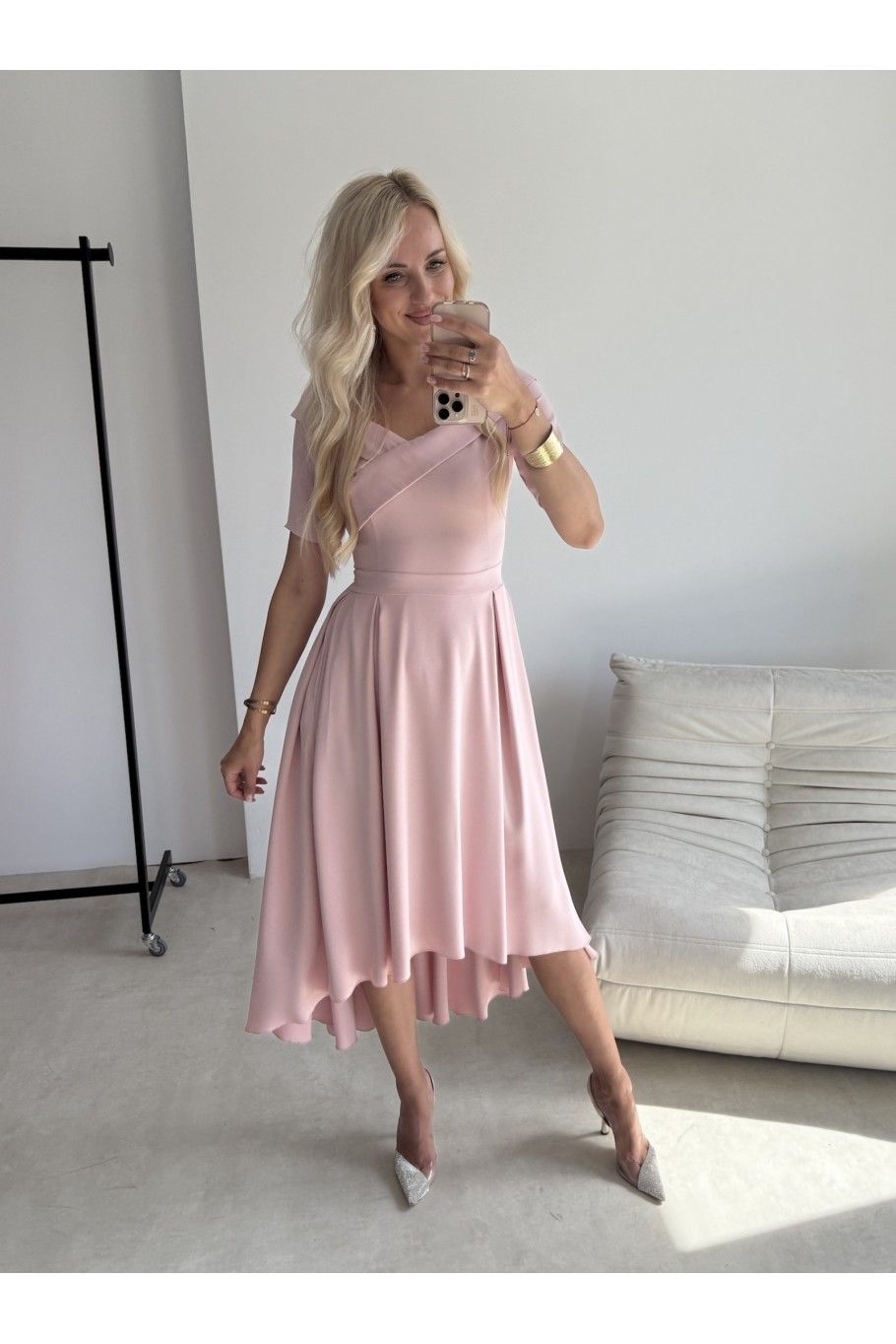 Rochie midi roz