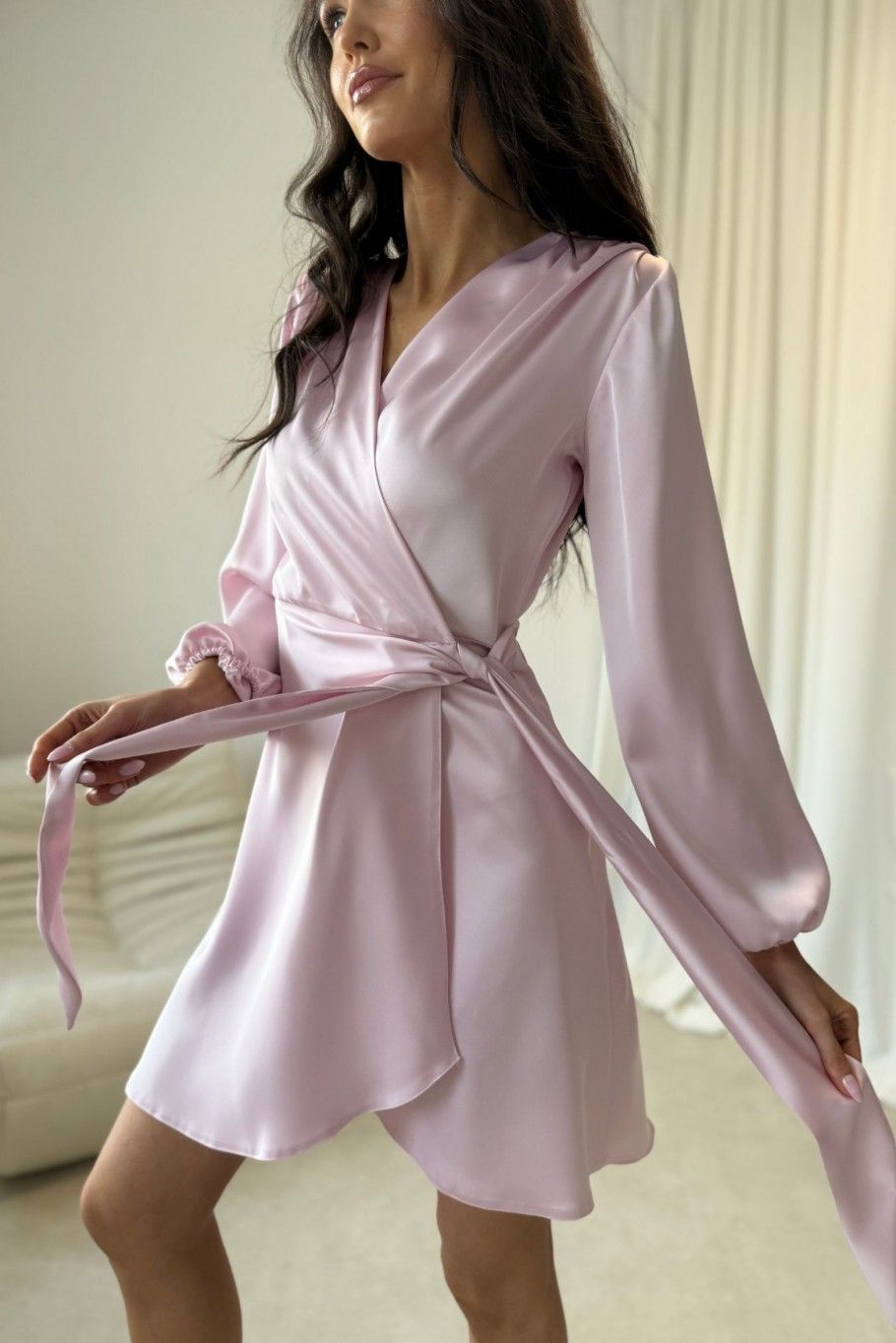 Catlin – rochie mini în nuanță roz deschis