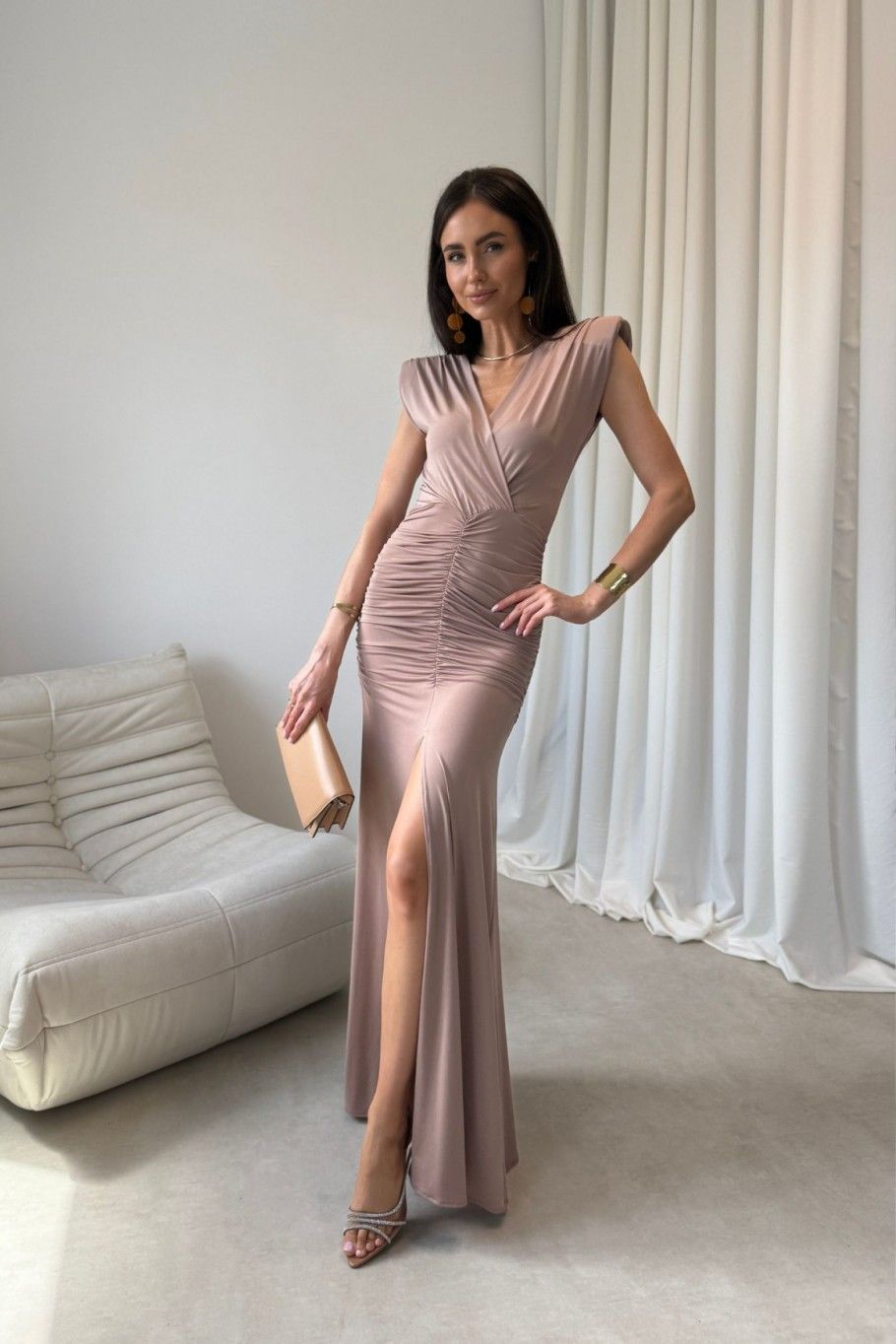 Noelia – rochie maxi în nuanță moka