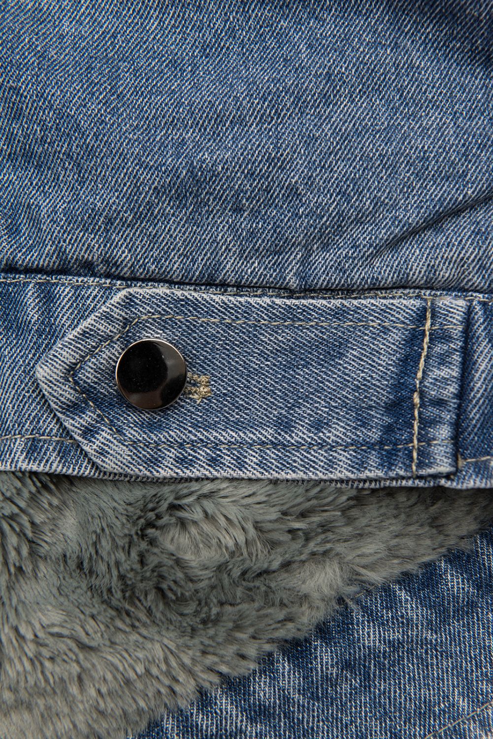 Jachetă albastră denim cu blană gri