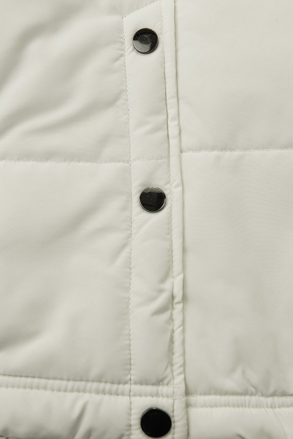 Geacă de iarnă alb crem cu pluș gri