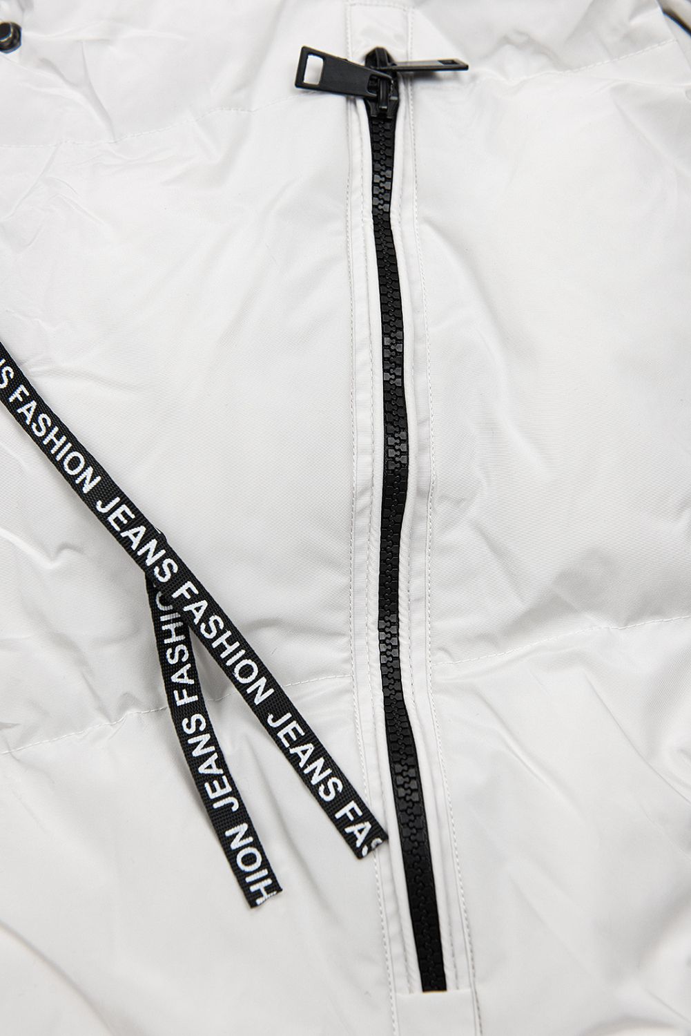 Geacă lungă albă de iarnă