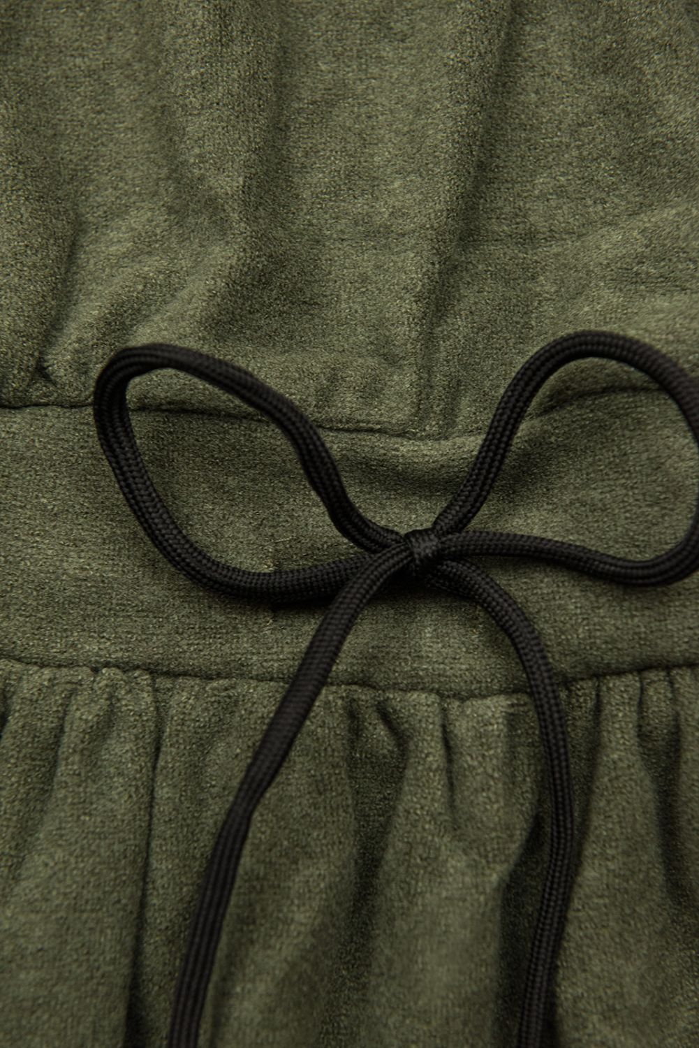 Rochie scurtă verde army cu dantelă