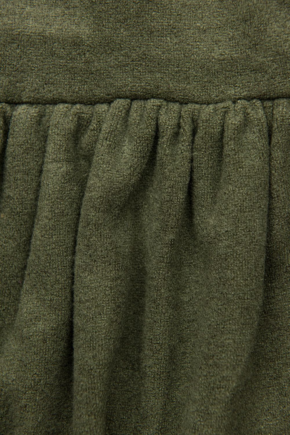 Rochie scurtă verde army cu dantelă