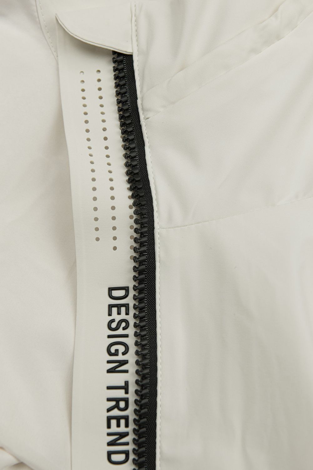 Geacă de tranziție pentru damă cu glugă - Ecru