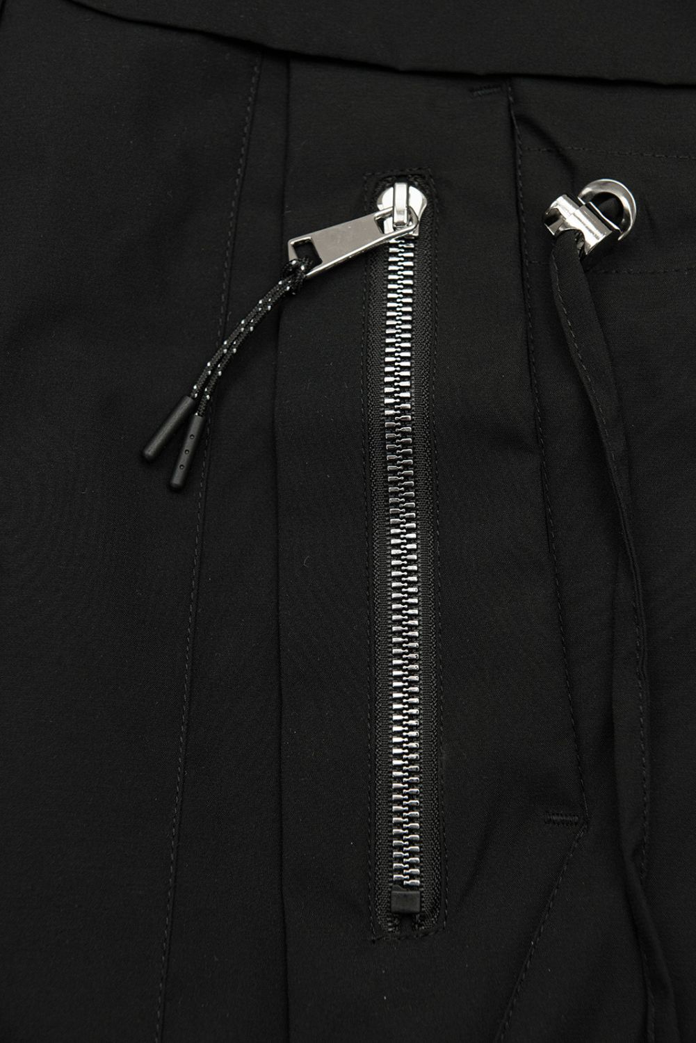 Parka lungă cu imprimeu în glugă neagră