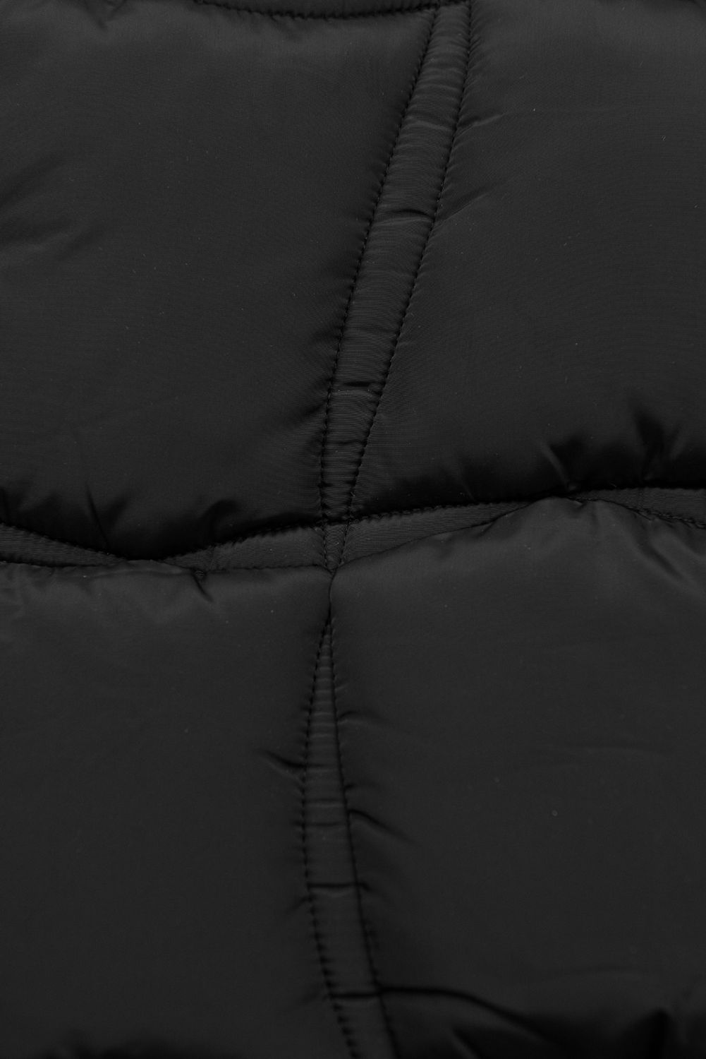 Geacă de iarnă cu curea neagră