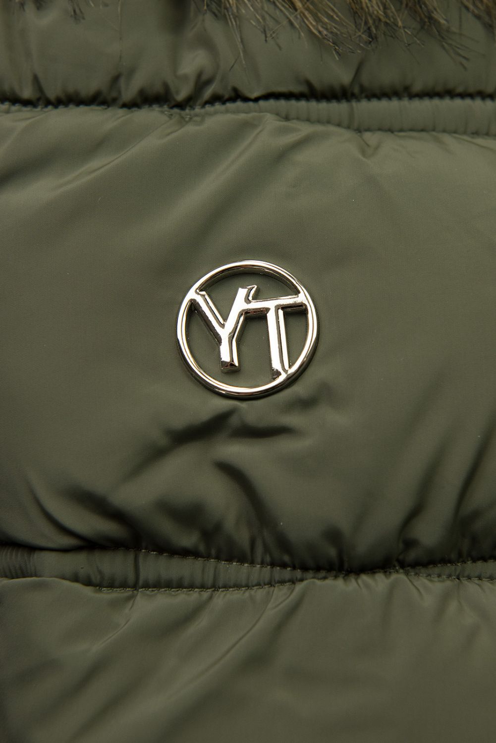 Geacă de iarnă cu curea khaki