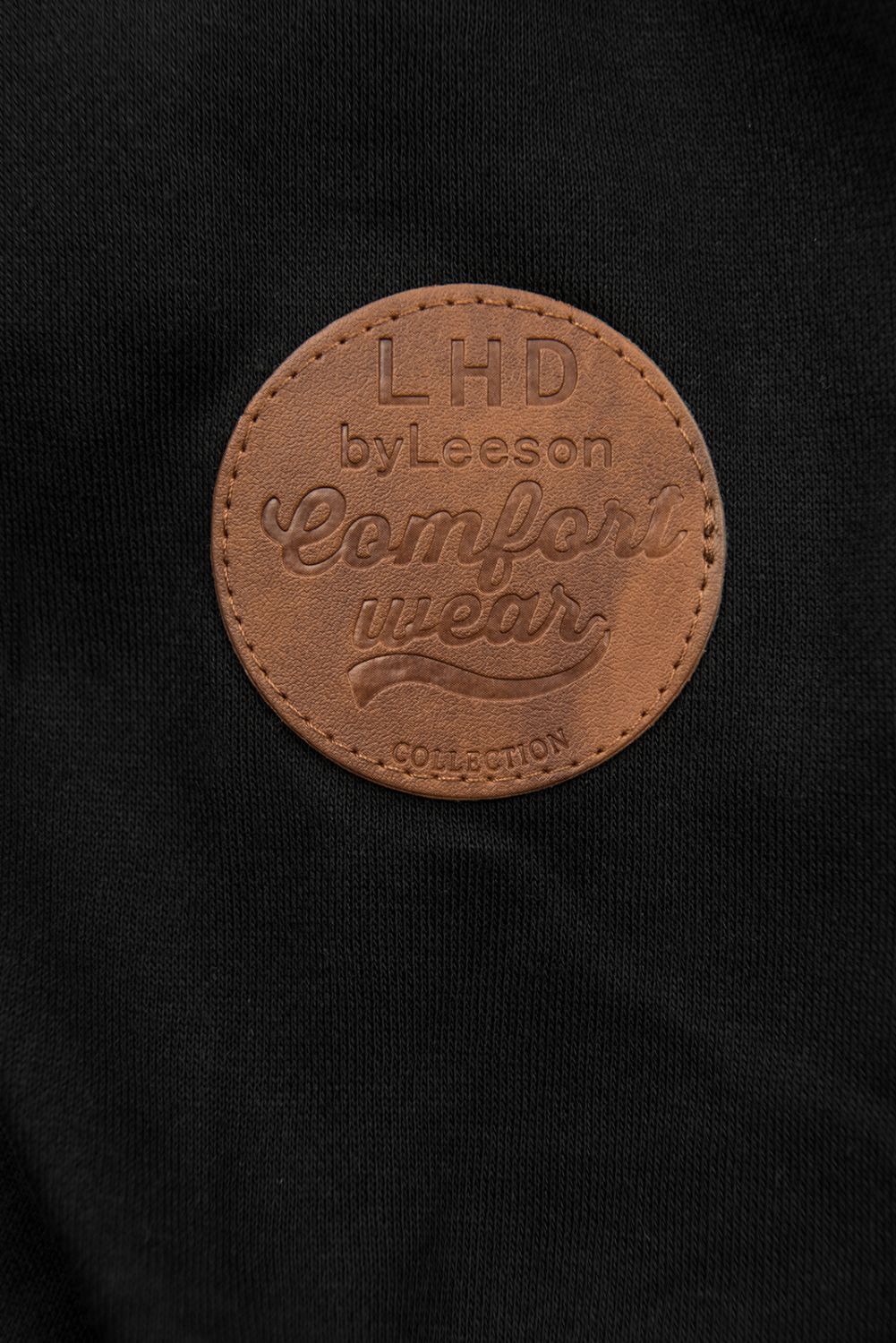 Hanorac negru prelungit cu fermoar