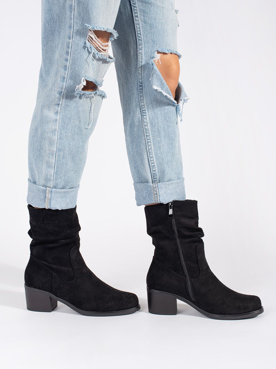 Botine negre pentru femei în stil cowboy cu guler plisat