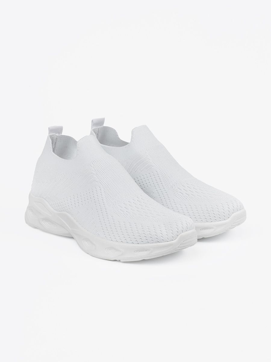 Adidași albi LIBERO