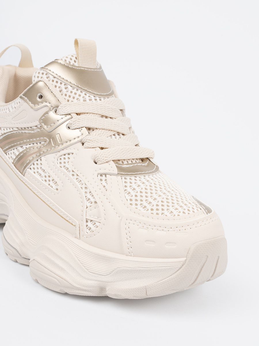 Sneakersi bej deschis cu talpă groasă