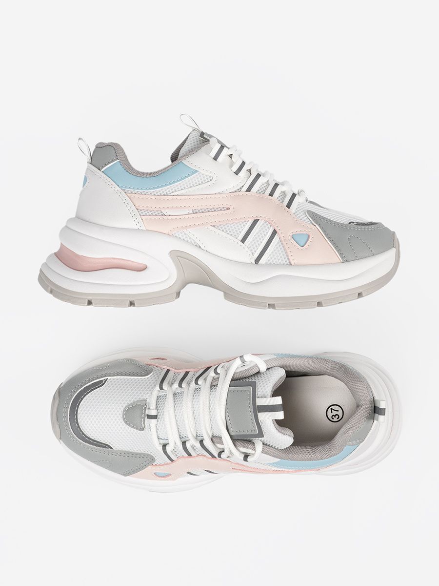Pantofi sport pastel pe platformă