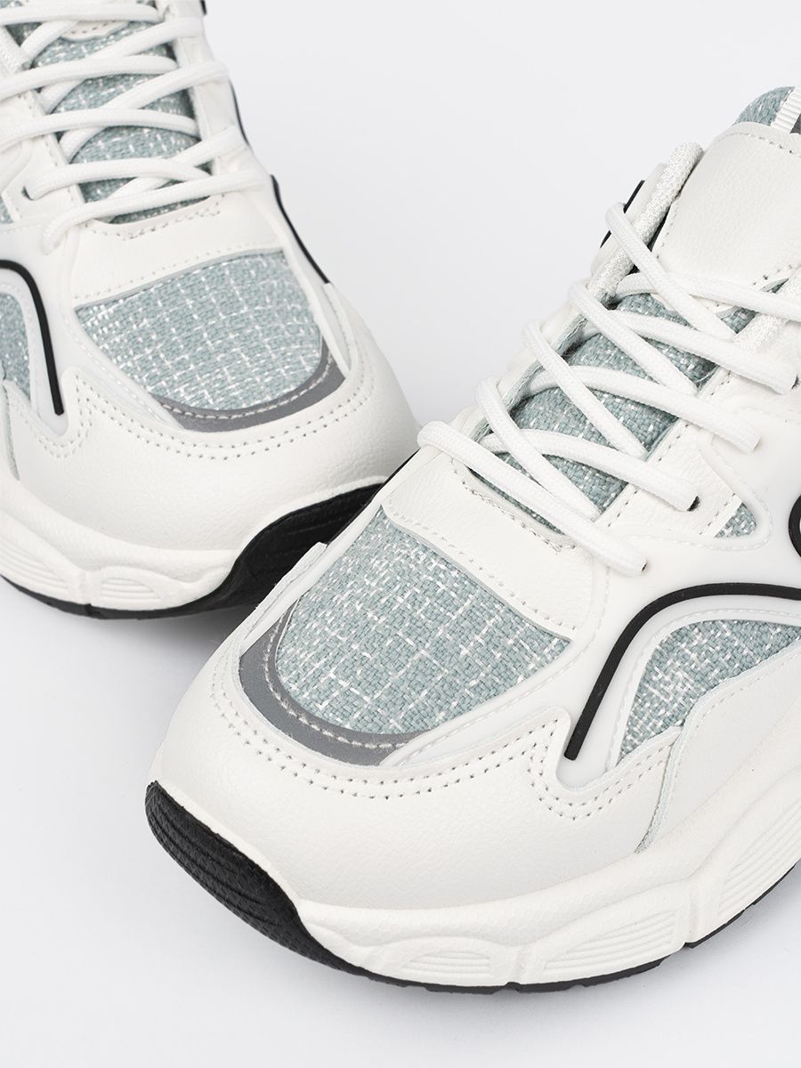 Sneakers alb-verzi cu inserții decorative