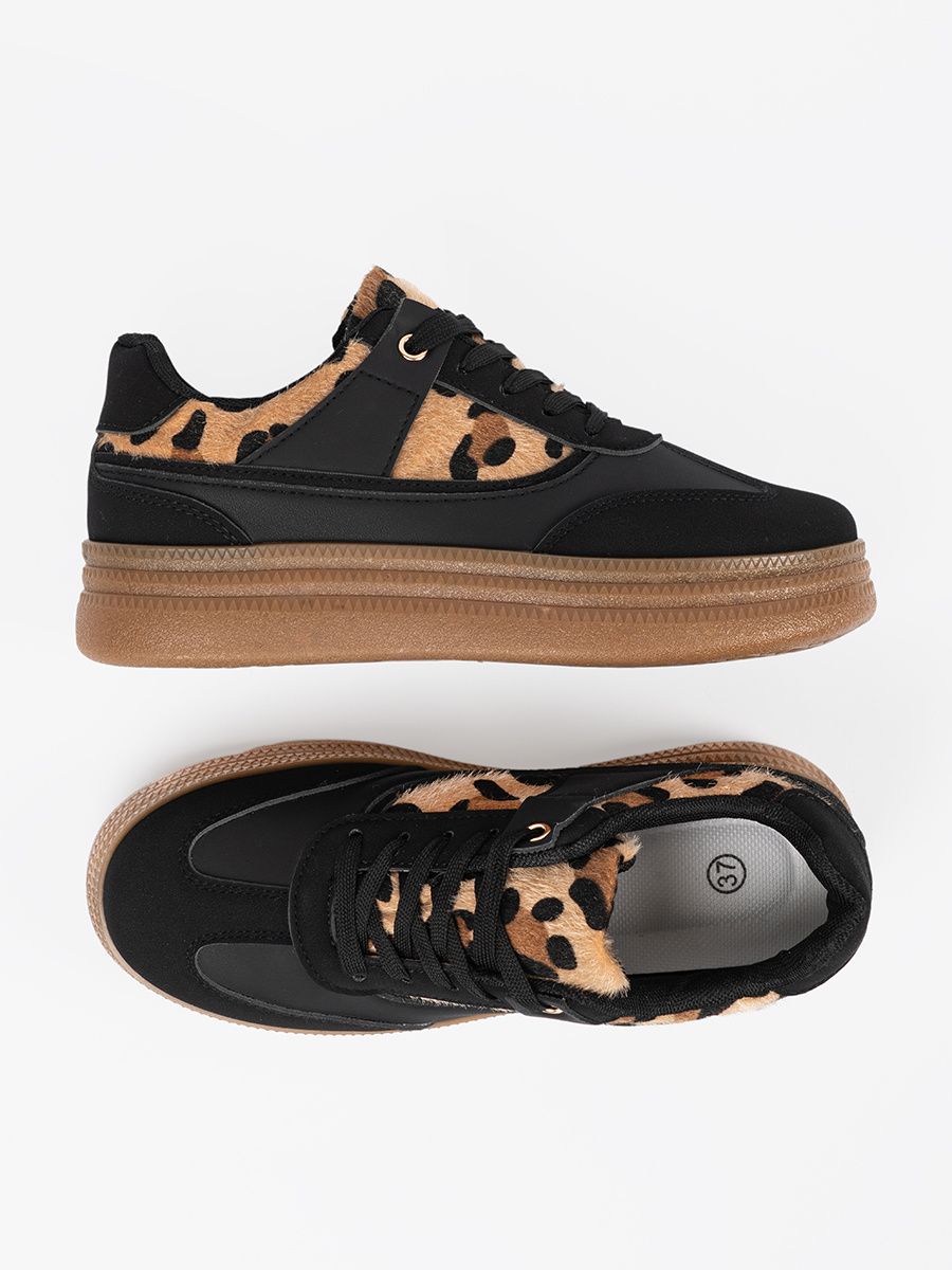 Sneakers negri cu detalii de panteră