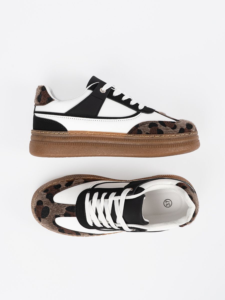 Sneakers alb-negru cu detalii de panteră
