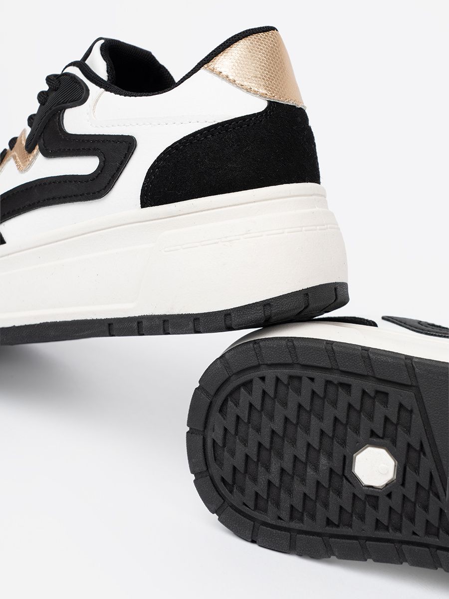 Sneakersi negri-albi cu detalii aurii