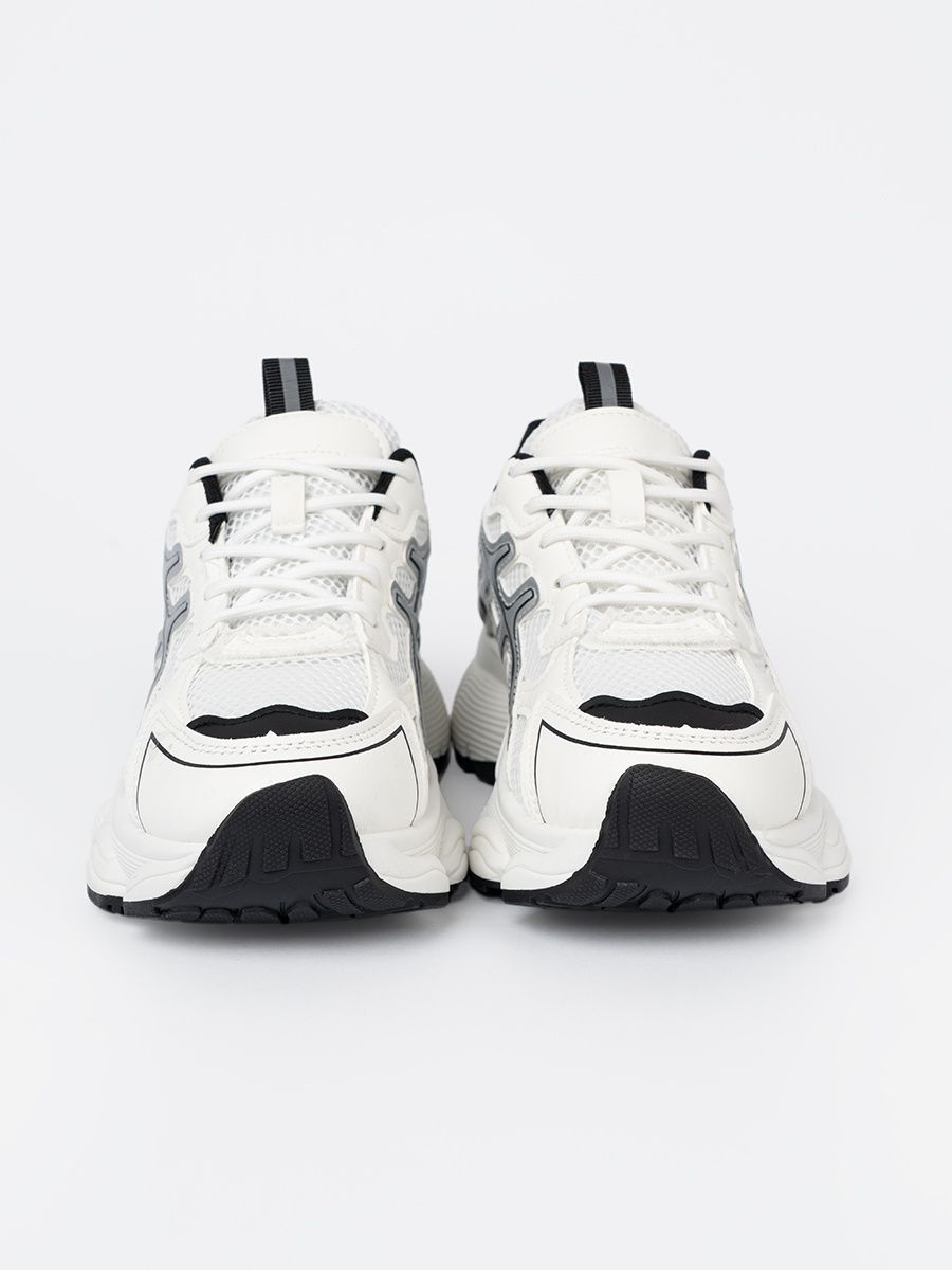 Sneakersi confortabili alb-negru cu plasă