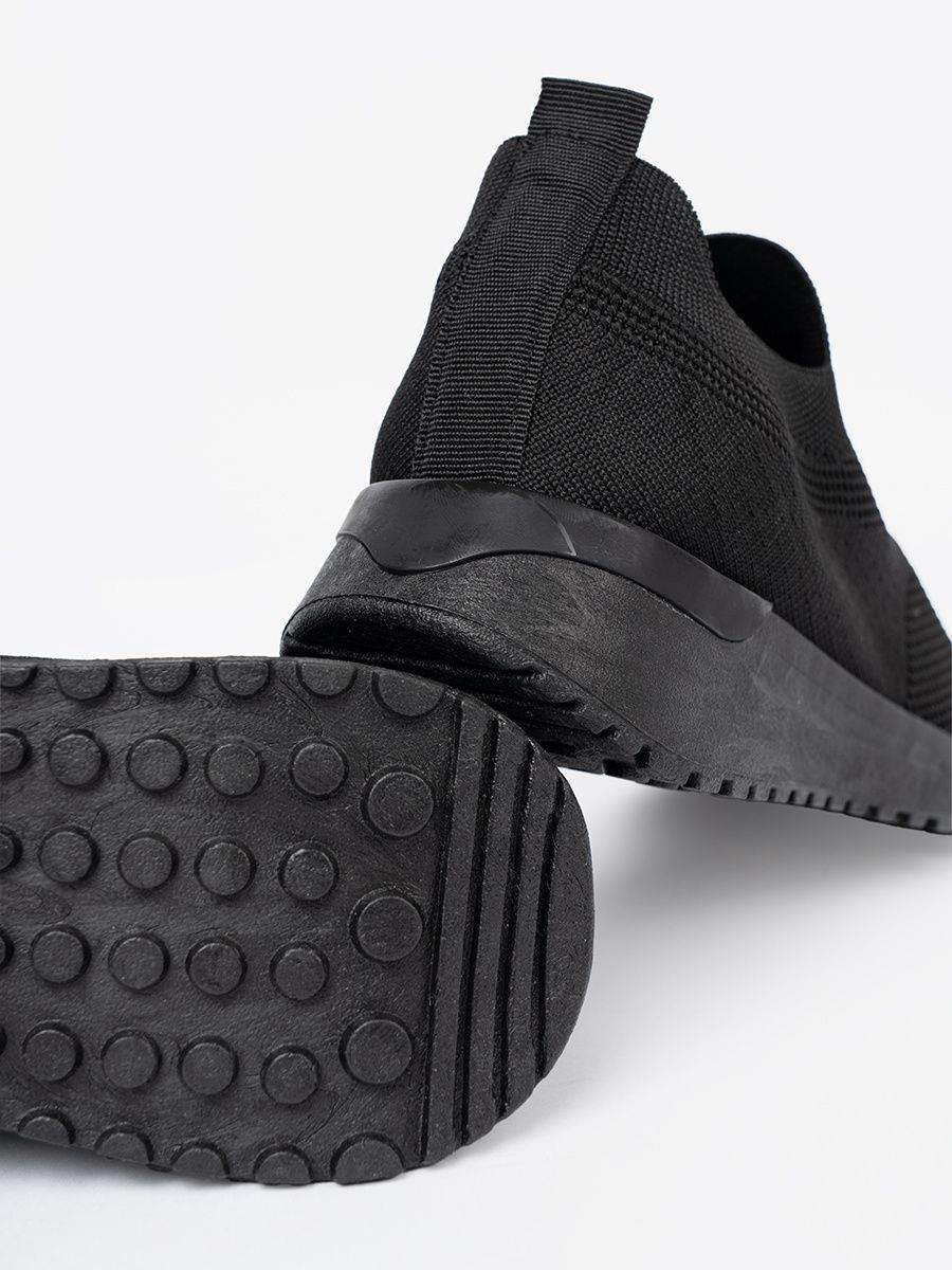 Adidași slip-on negri