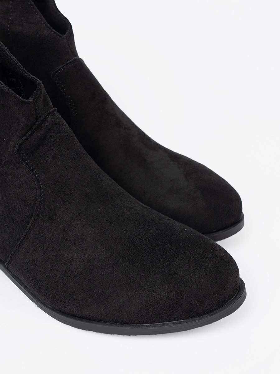 Botine negre din velur
