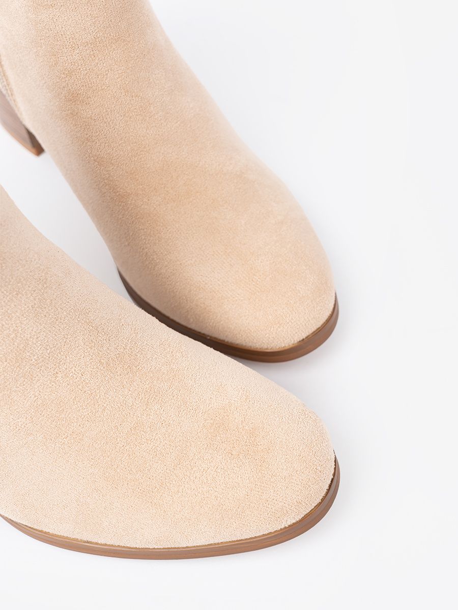 Botine elegante în culoare bej deschis