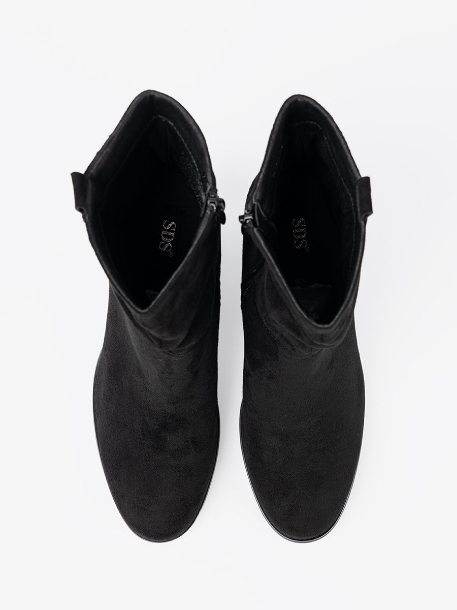 Botine negre din suede cu toc bloc și guler plisat
