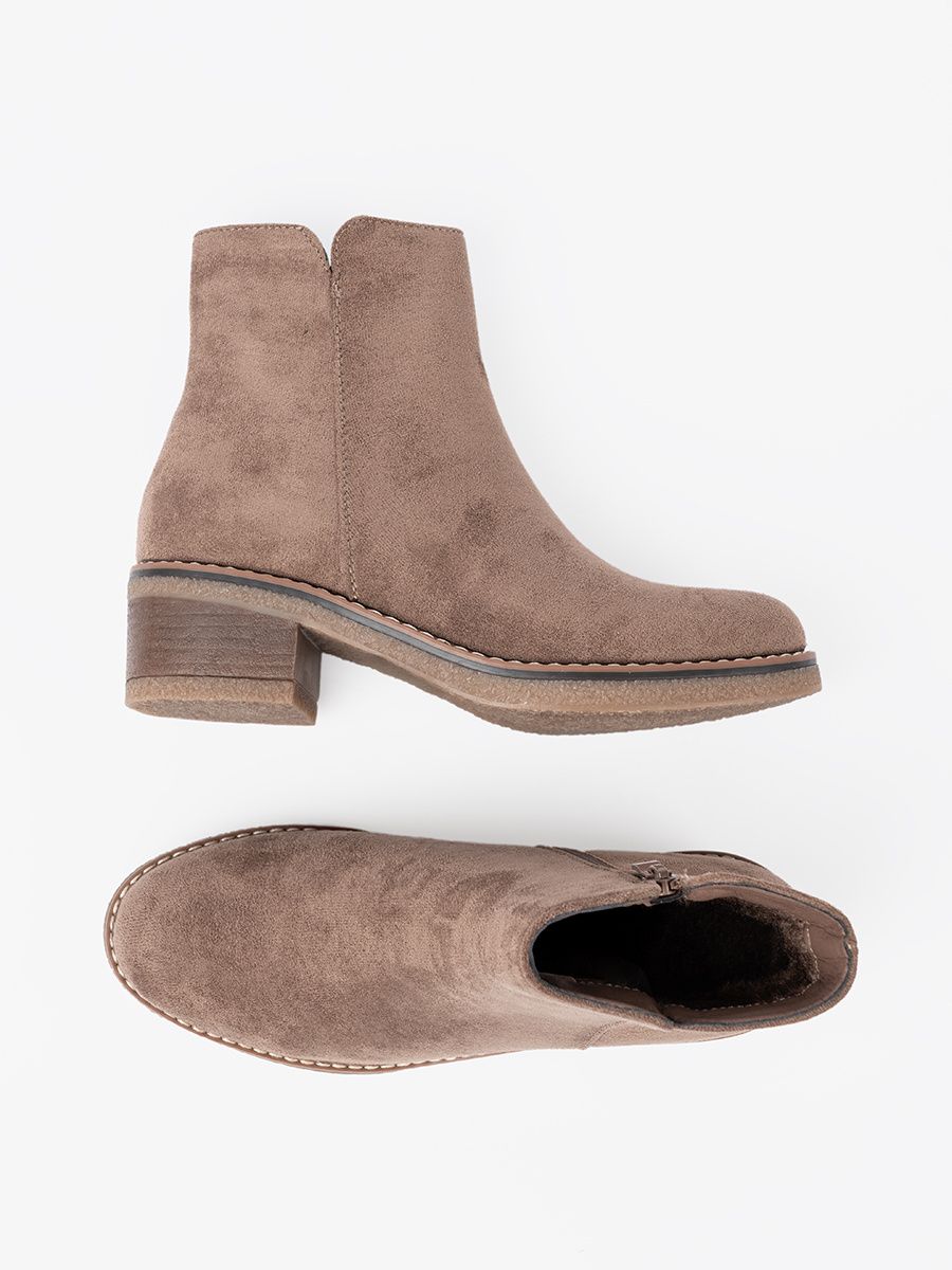 Botine clasice bej închis cu toc stabil