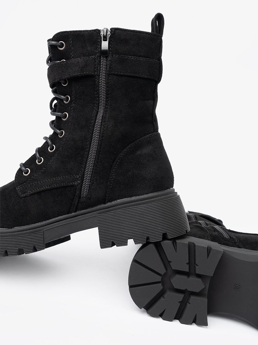 Botine negre cu cataramă și șnururi