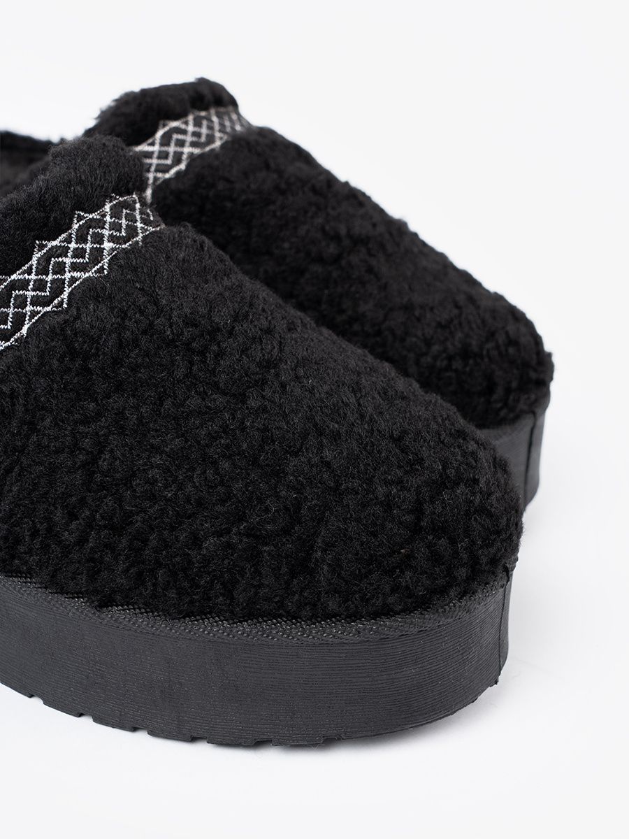 Cizme negre de zăpadă cu broderie decorativă