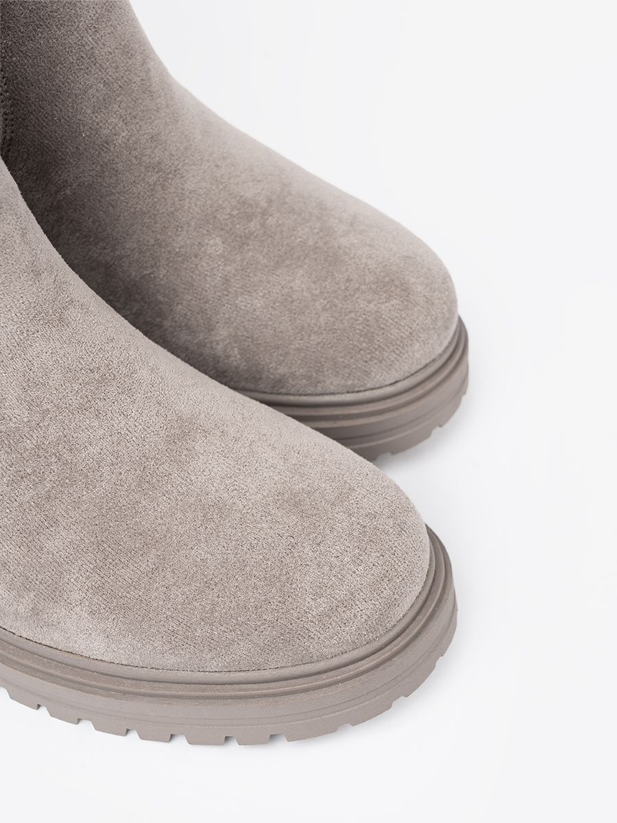 Botine gri confortabile cu talpă masivă