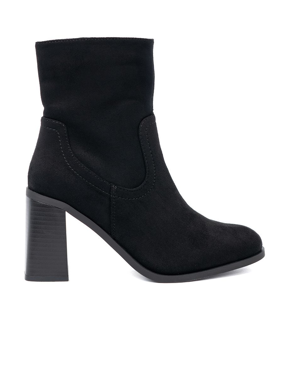 Botine negre cu toc