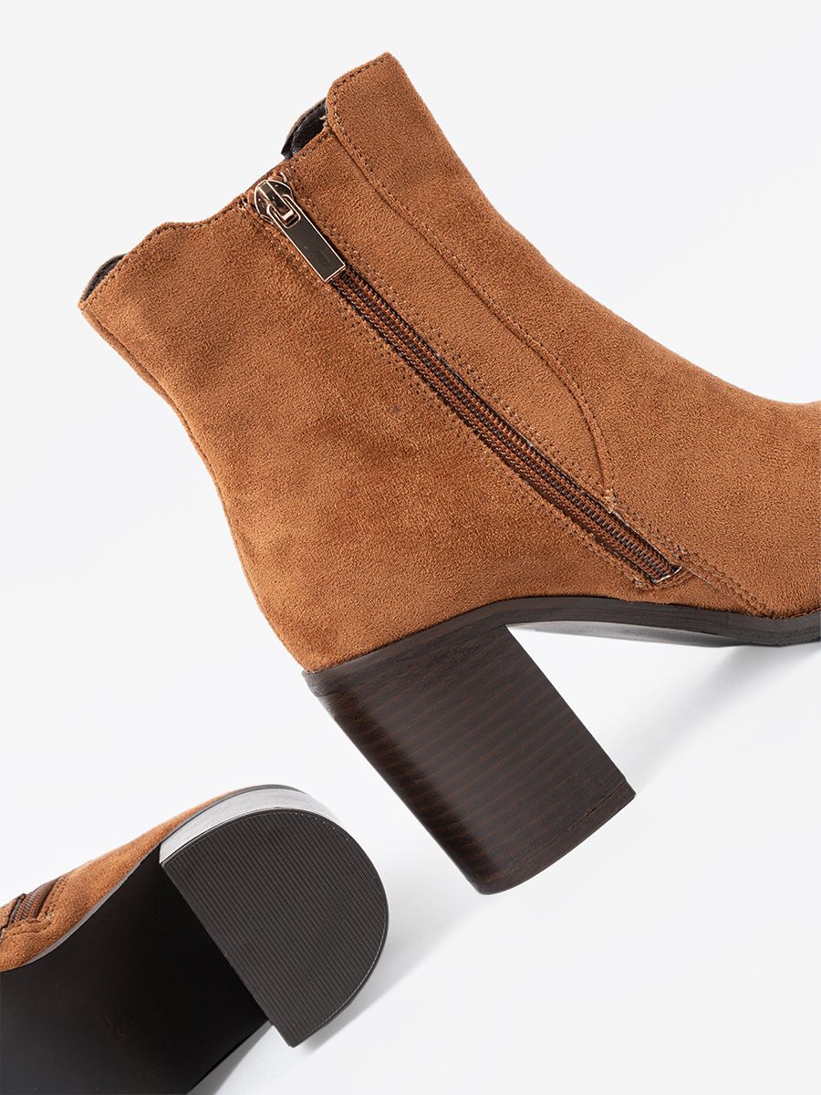Ghete caramel cu toc gros din piele ecologică întoarsă