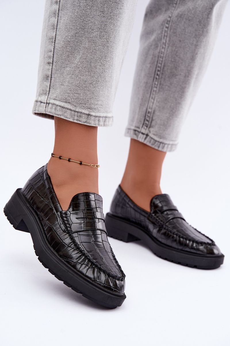 Mocasini negri cu model embosat