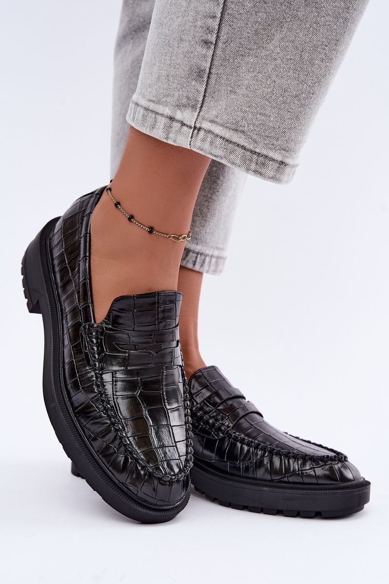 Mocasini negri cu model embosat
