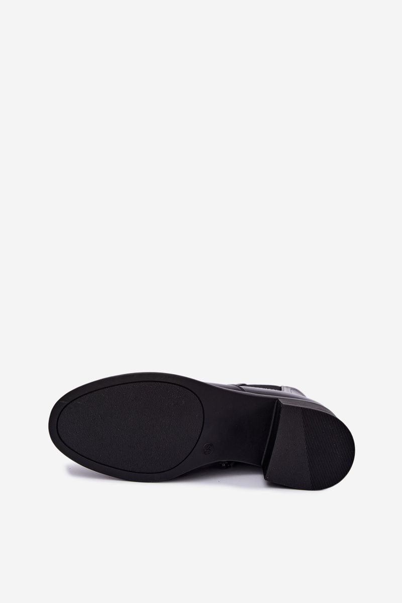 Ghete negre din piele ecologică cu toc gros