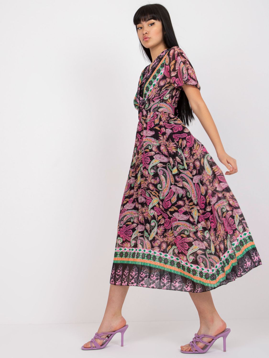 Rochie midi evazată cu model floral