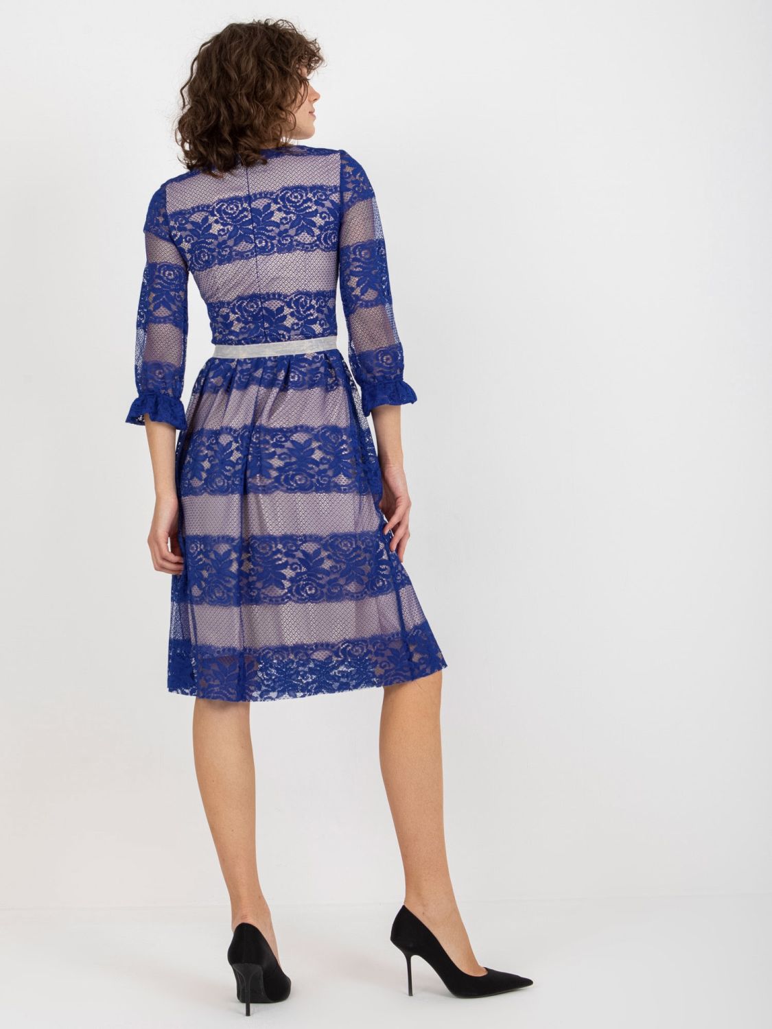 Rochie cocktail midi cobalt cu dantelă și curea